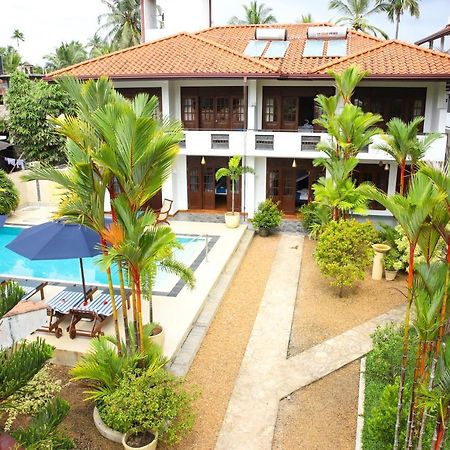 Sky And Sand Guesthouse Beruwala Exterior foto