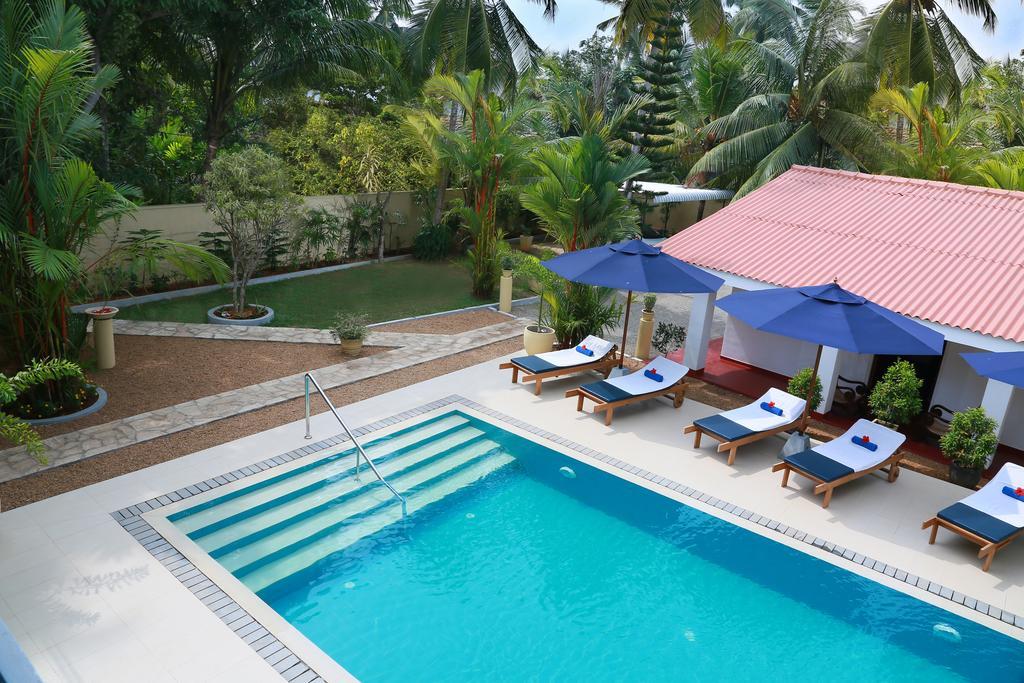 Sky And Sand Guesthouse Beruwala Exterior foto