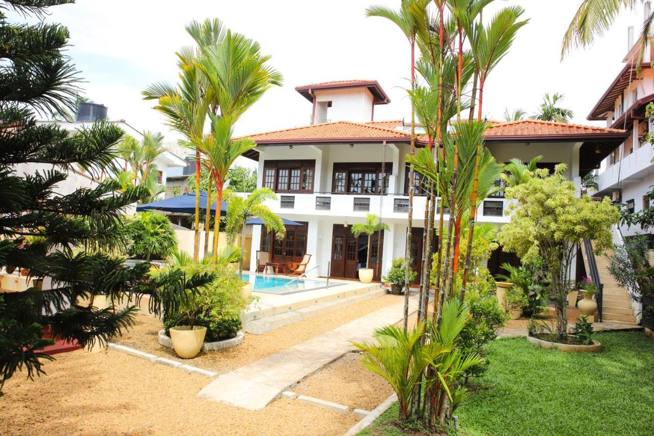 Sky And Sand Guesthouse Beruwala Exterior foto