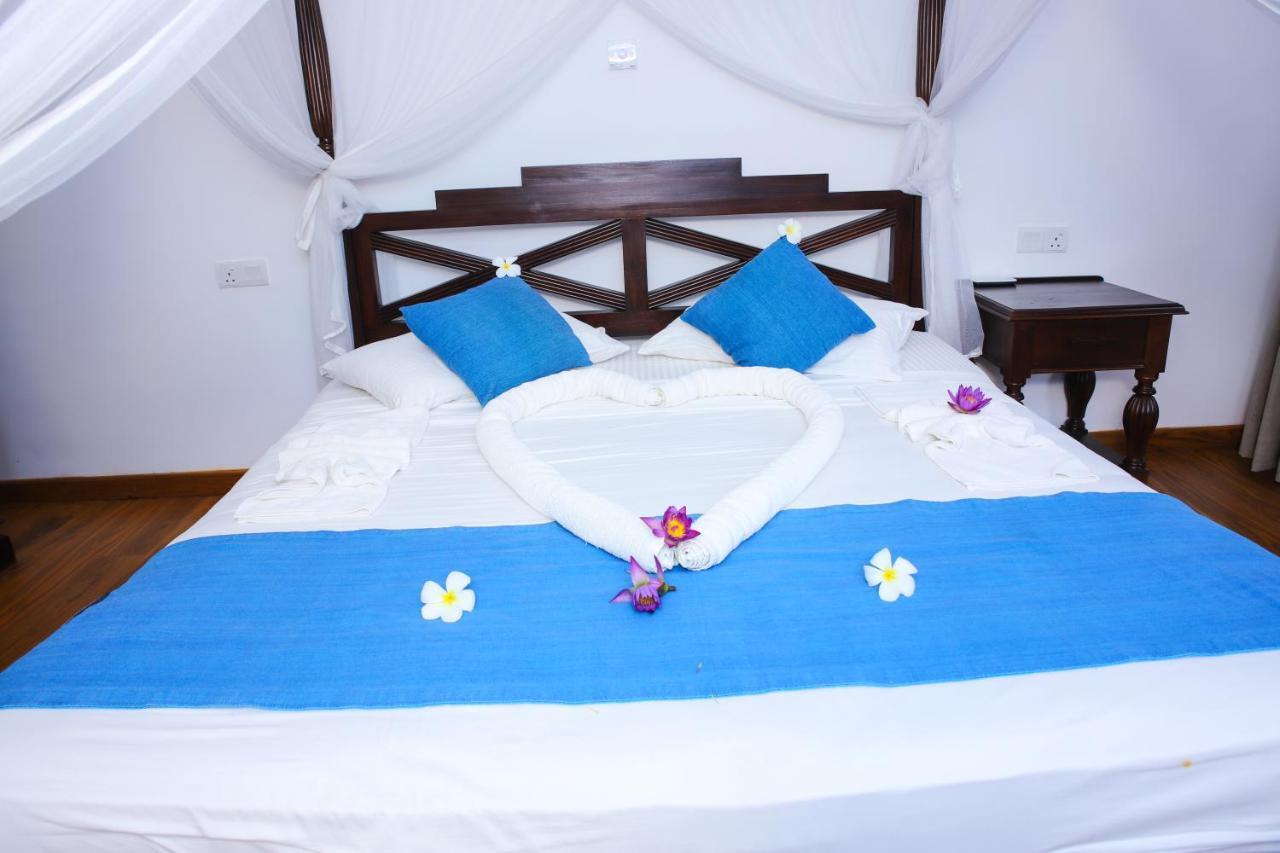 Sky And Sand Guesthouse Beruwala Exterior foto